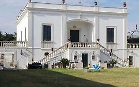 Villa Longo De Bellis